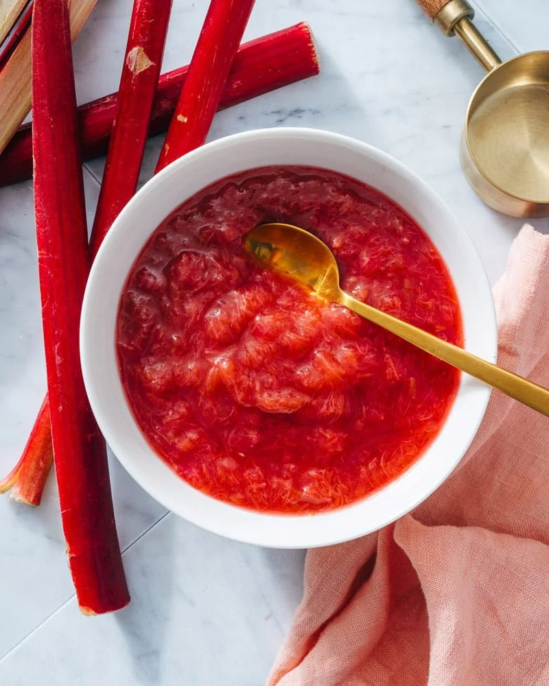 Easy Rhubarb Sauce