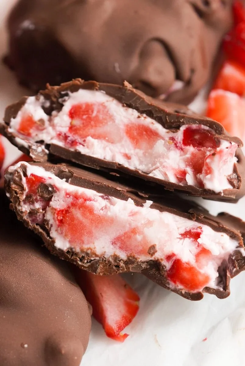 Delicious Chocolate Strawberry Yogurt Clusters recipe for a viral treat