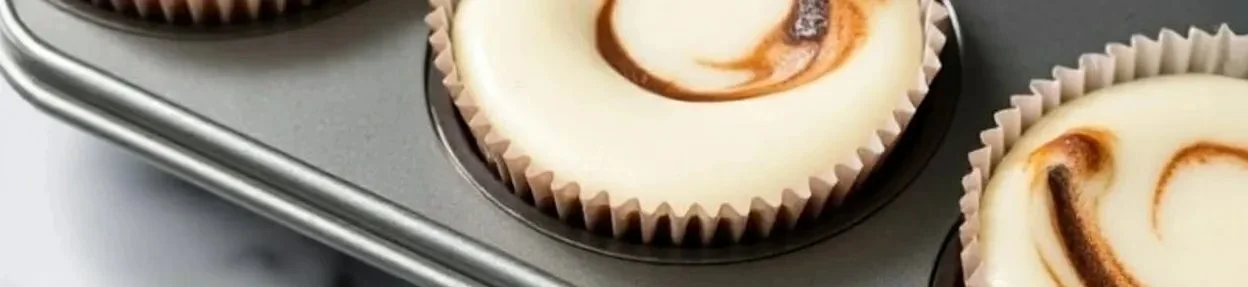 Tiramisu Cheesecake Cups