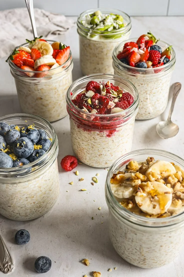 Bowl of delicious Overnight Oats topped with fruits and nuts for a healthy breakfast